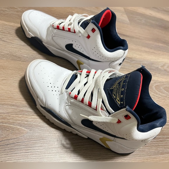 Nike Other - - Nike Air Flight lite mid size 11